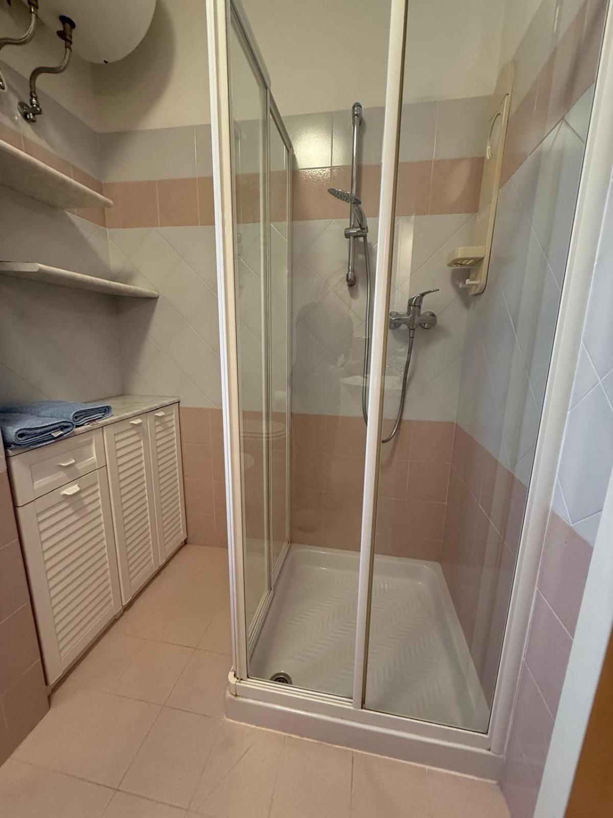 Gracious Apartment Located In The Heart Of Lignano Lignano Sabbiadoro Luaran gambar